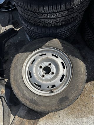 2 llantas carro remolque 4x100 con neumáticos 13”