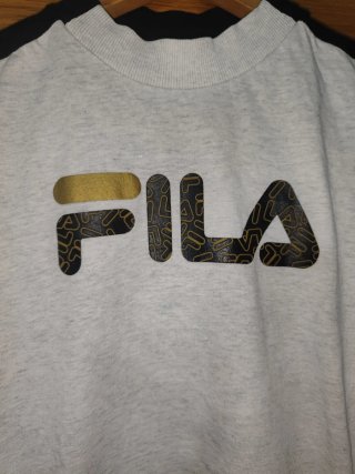 Camiseta Fila talla S Gris y Negro