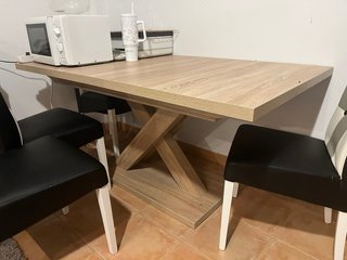 Mesa comedor extensible madera