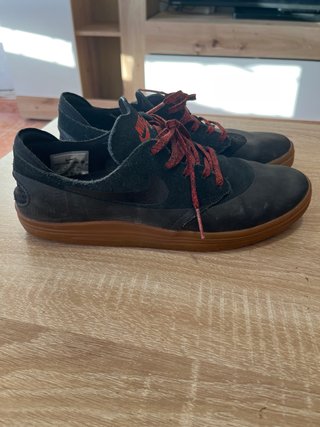 Nike SB Talla 40 Negro Marrón