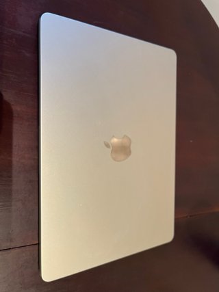 MacBook Air M4 13” 16GB 512GB SSD 10 GPU
