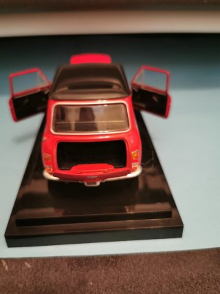 Modellino Auto d'Epoca Rosso