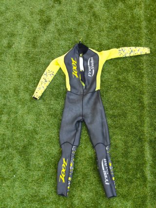 Neopreno Zoot Amarillo y Negro