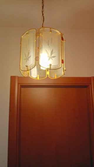 N.2 Lampadari e n.2 abat jour colore Oro Vetro