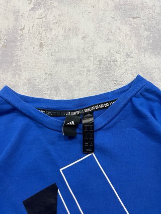 Crop top Adidas azul y negro
