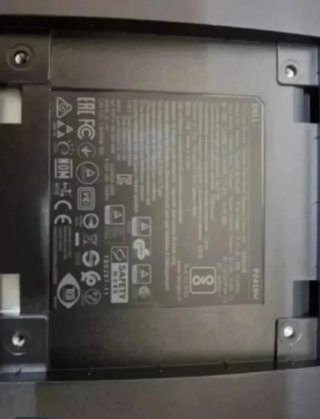 Monitor Dell P2419H con supporto e cavi Rosso e DP
