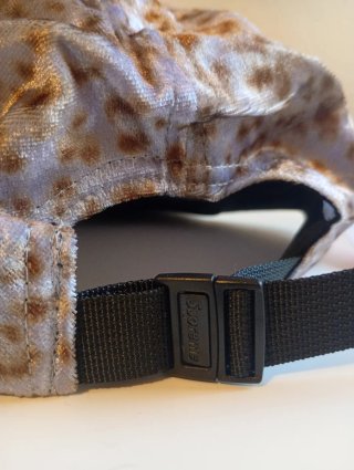 Gorra Supreme estampado leopardo