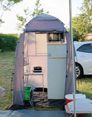 Tienda Cocina Camping 1.50x1.50 USADA 1 VEZ
