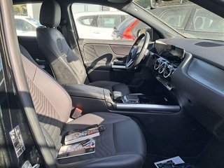 Mercedes GLA MERCEDES   200 D