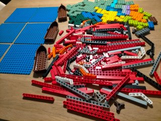 Lotti di pezzi Lego: navi e basi blu