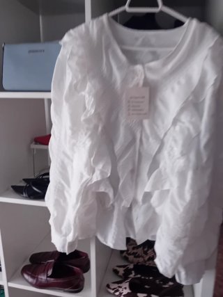 Blusa blanca volantes talla única