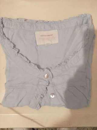 Ropa premamá gris y blanca