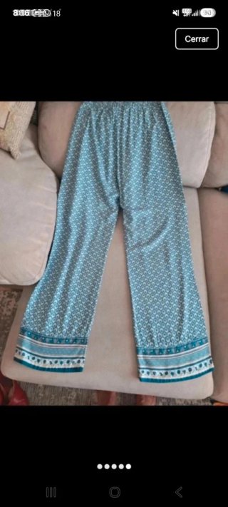 Pantalones anchos estampados