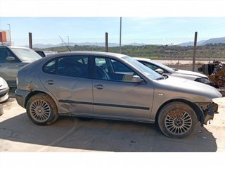 SEAT LEON (1M1)
