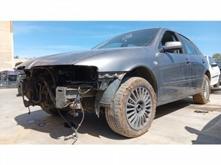 SEAT LEON (1M1)