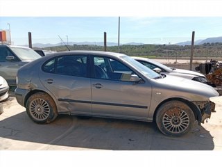 SEAT LEON (1M1)