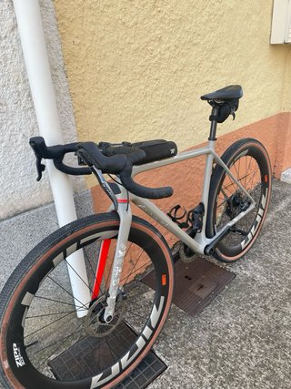 Gravel Open UP