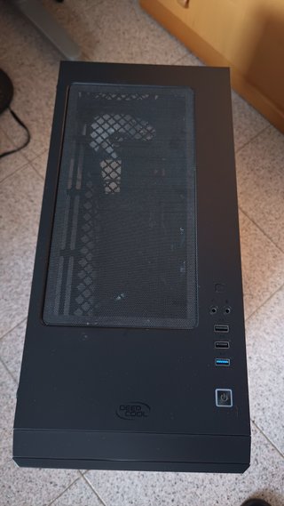 Caja de PC Gaming Negra