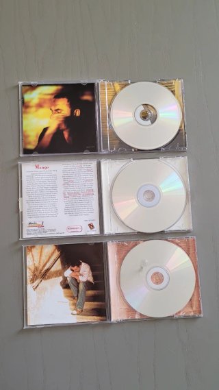 Set 2 CDs + 1 free CD Mango