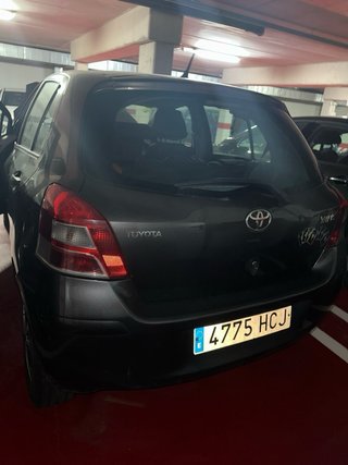 Toyota Yaris 2011