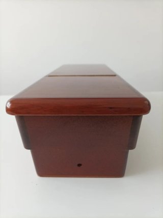 Caja antigua madera madejas