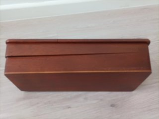 Caja antigua madera madejas