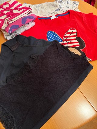 Lote 6 Camisetas  y el negro es un body Mujer