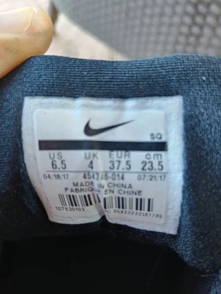 Nike Air Max Talla 37.5 Negro