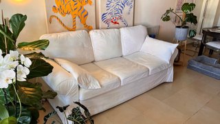 Sofá cama blanco 3 plazas + Puff Almacenaje