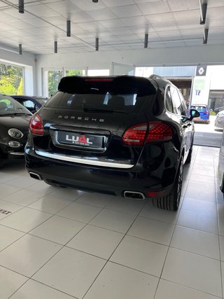 Porsche Cayenne 2010