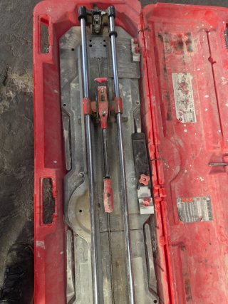 Cortador de azulejo Rubi TX-1200