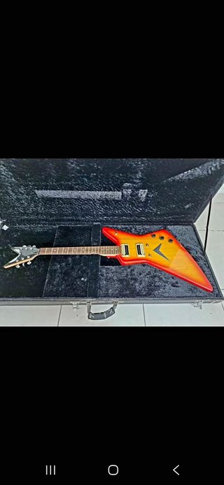 Guitarra Dean ZX