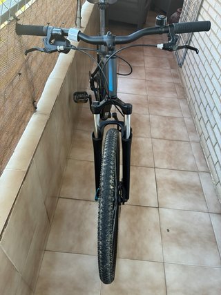 Bicicleta de Montaña Negra ruedas 27,5