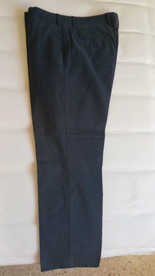 Pantalón de vestir gris para caballero