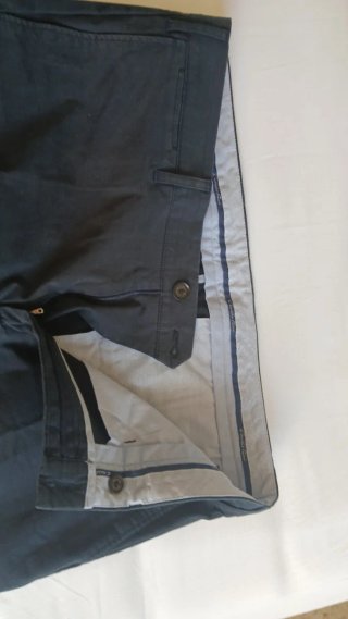 Pantalón de vestir gris para caballero