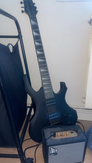 Guitarra Eléctrica Negra