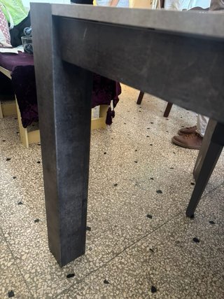 Tavolo da pranzo estensibile con 6 sedie