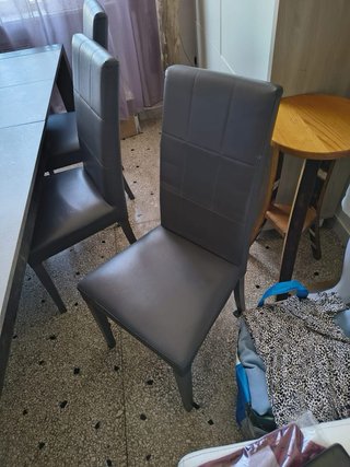 Tavolo da pranzo estensibile con 6 sedie