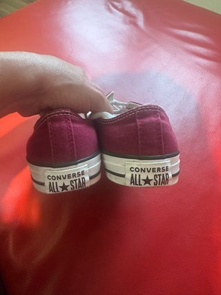 Converse Chuck Taylor Originales Talla 40