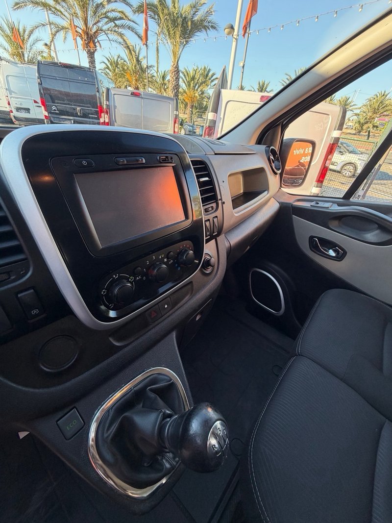Renault Trafic 2018, foto 15