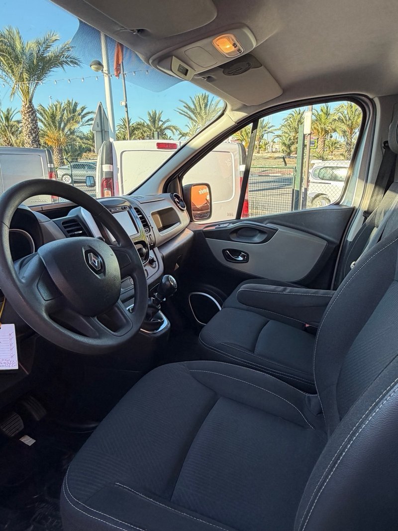 Renault Trafic 2018, foto 18
