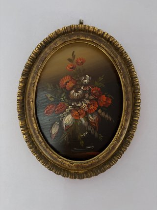 Cuadro al óleo floral marco dorado