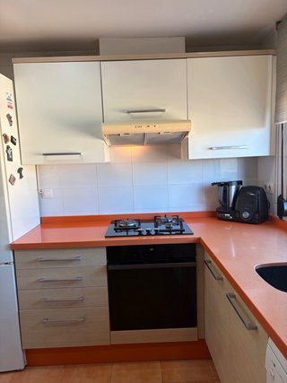Cocina completa: muebles y bancada