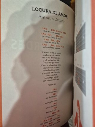 Libro 1000 Canciones y Acordes Guitarra