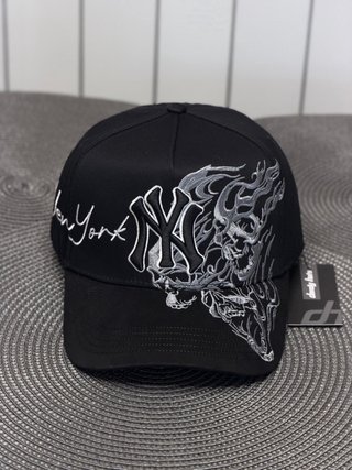 Gorra New York Yankees Negra con Calavera