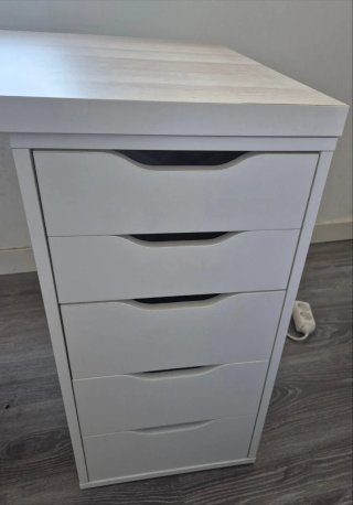 Scrivania IKEA LAGKAPTEN / ALEX