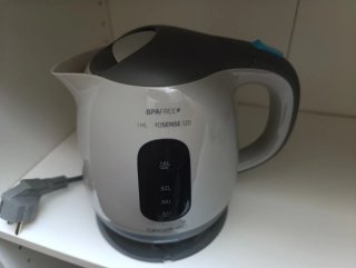 Hervidor de agua Cecotec 1L