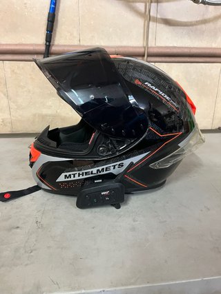 Casco MT Helmets Carbono