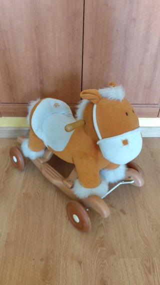 Caballito balancín con ruedas 2 en 1