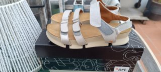 Sandalias plataforma piel beige talla 37